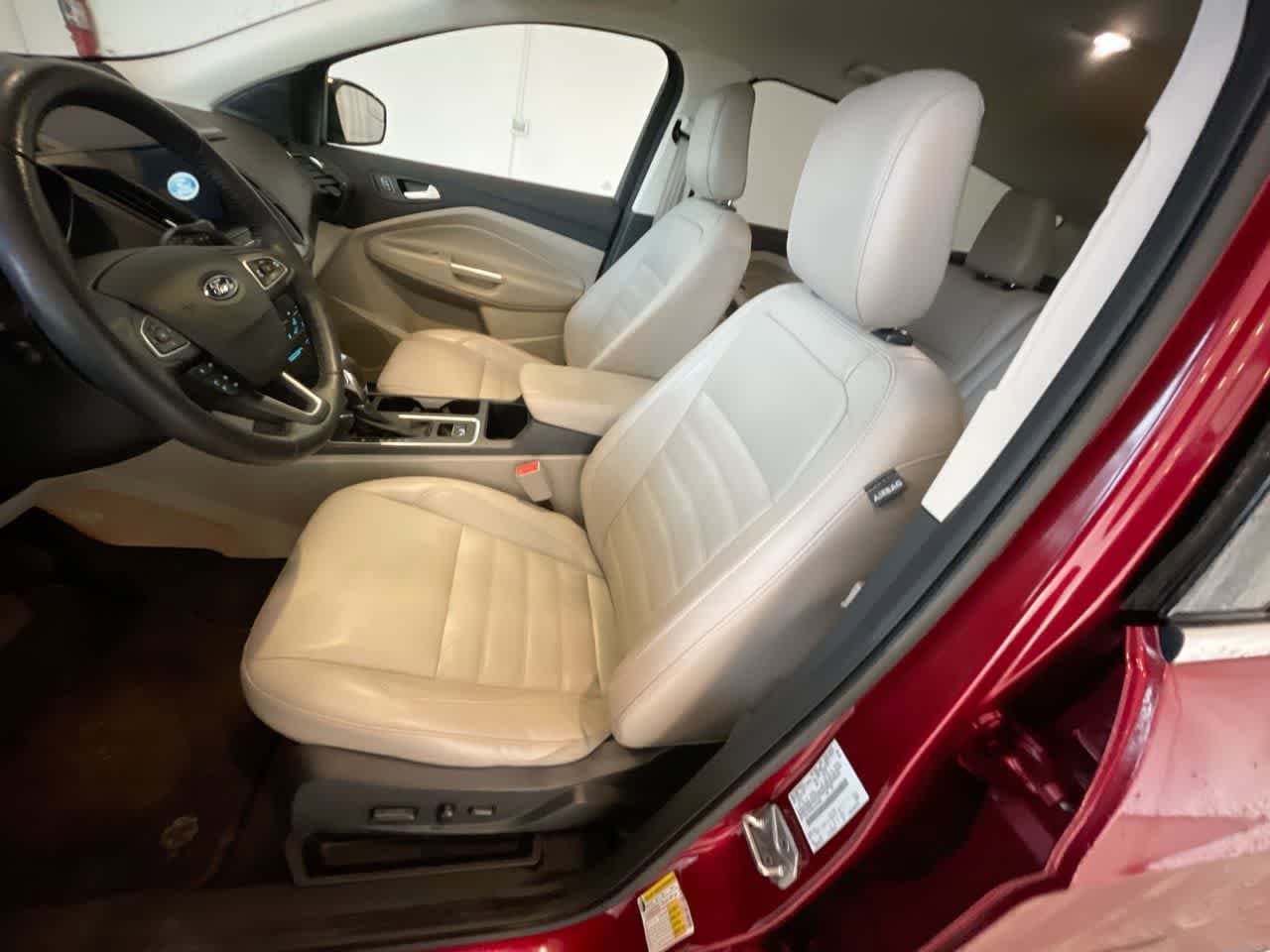 Thumbnail: 2018 Ford Escape - 11