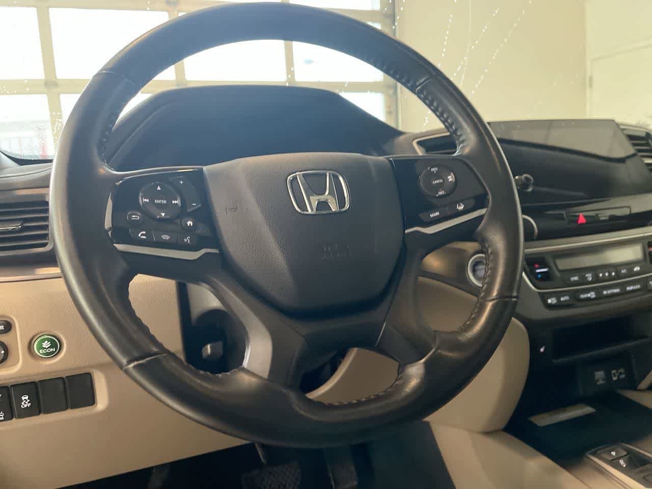 Thumbnail: 2022 Honda Pilot - 14