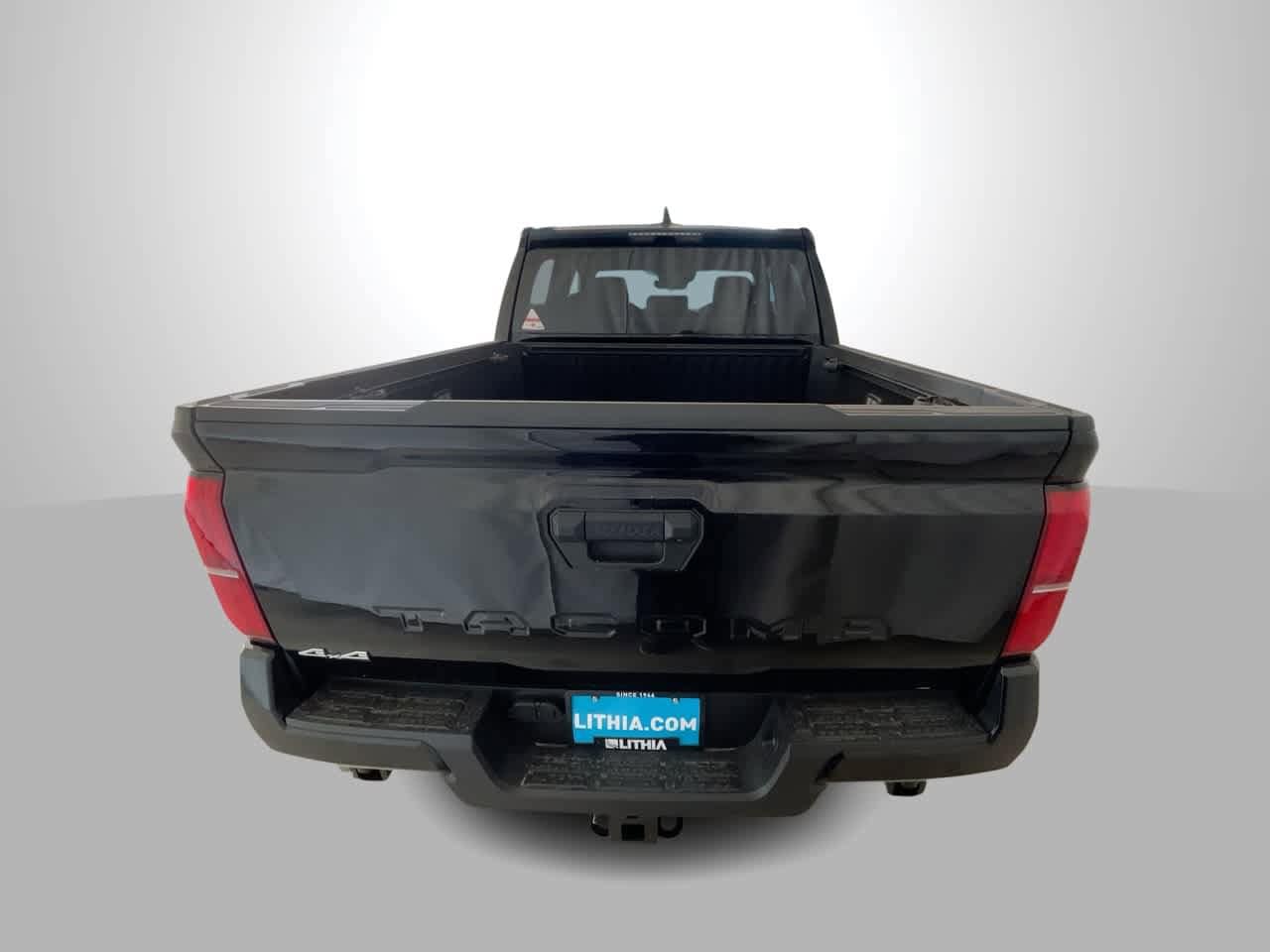 2026 Toyota Tacoma SR5 - Photo 7