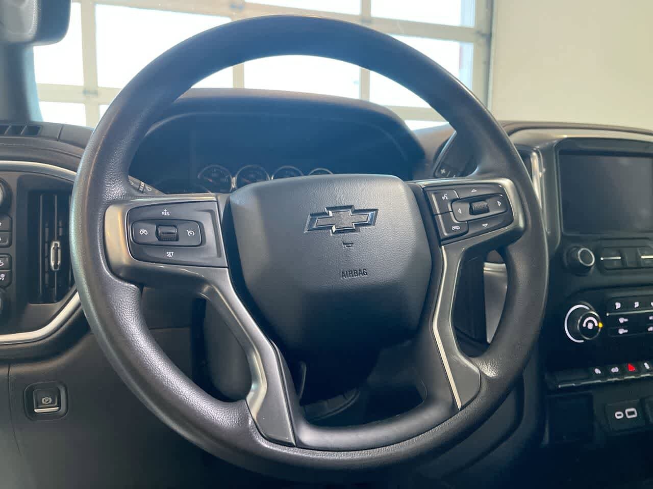 Thumbnail: 2020 Chevrolet Silverado 1500 - 14