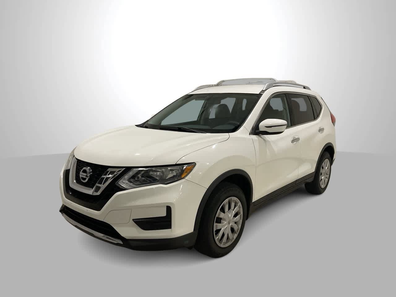 Thumbnail: 2017 Nissan Rogue - 1