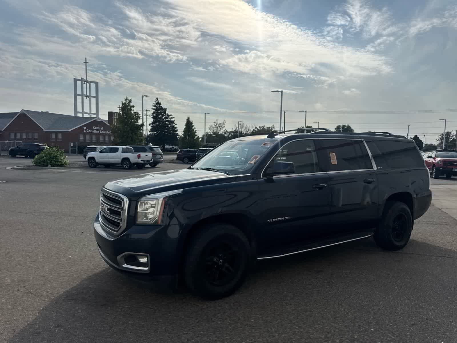 Thumbnail: 2019 GMC Yukon XL - 30