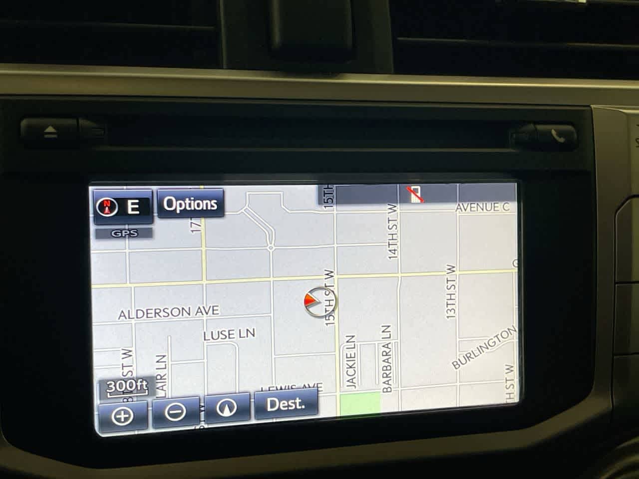 Thumbnail: 2016 Toyota 4Runner - 18