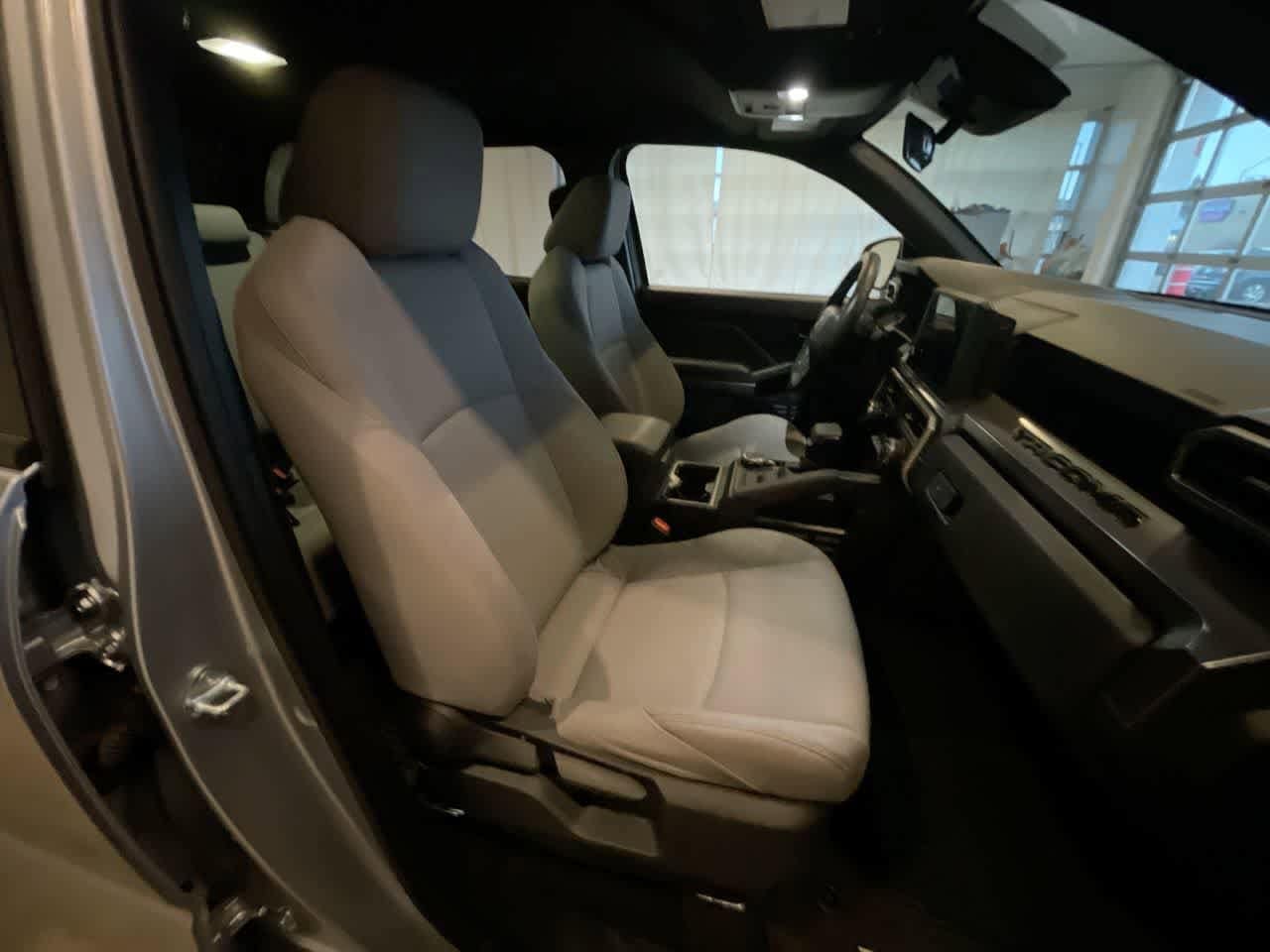 Thumbnail: 2024 Toyota Tacoma - 24