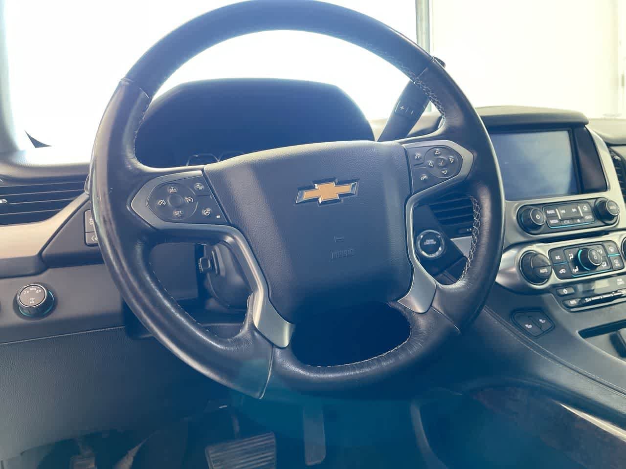 2015 Chevrolet Suburban LT 14