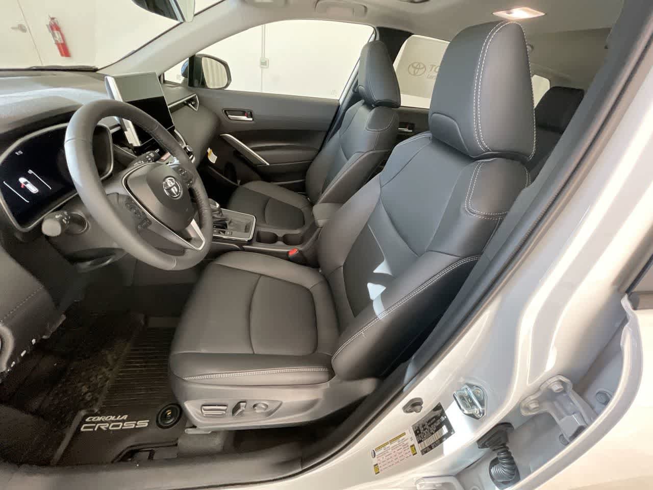 Thumbnail: 2026 Toyota Corolla Cross - 11