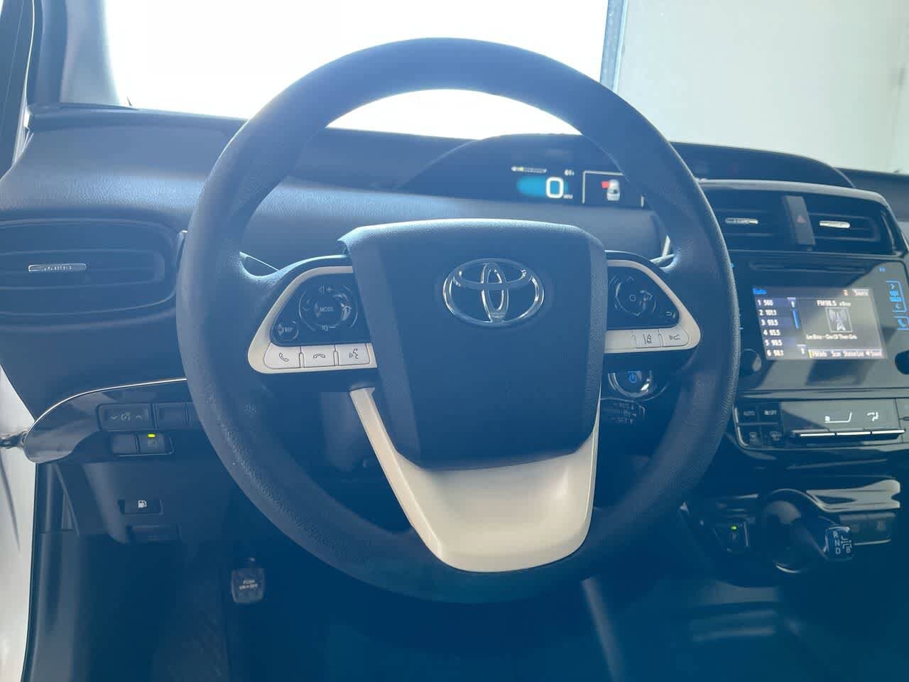 Thumbnail: 2017 Toyota Prius - 14