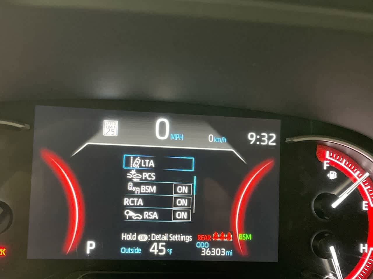 Thumbnail: 2025 Toyota RAV4 - 15