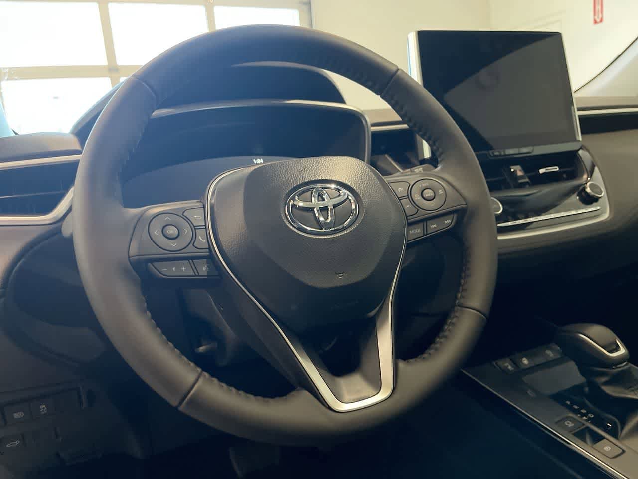 Thumbnail: 2026 Toyota Corolla Cross - 14