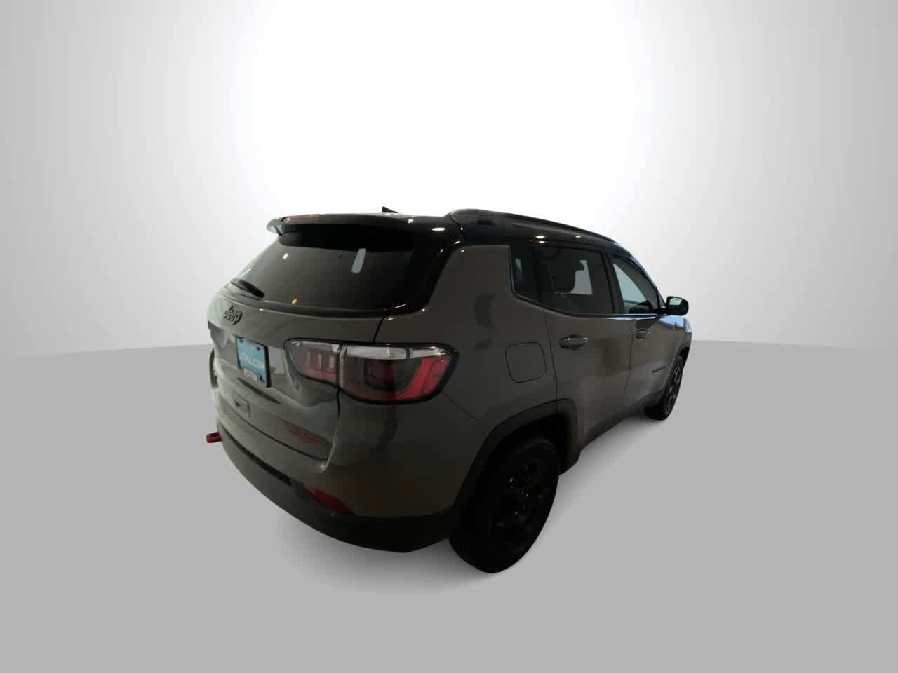 Thumbnail: 2023 Jeep Compass - 8