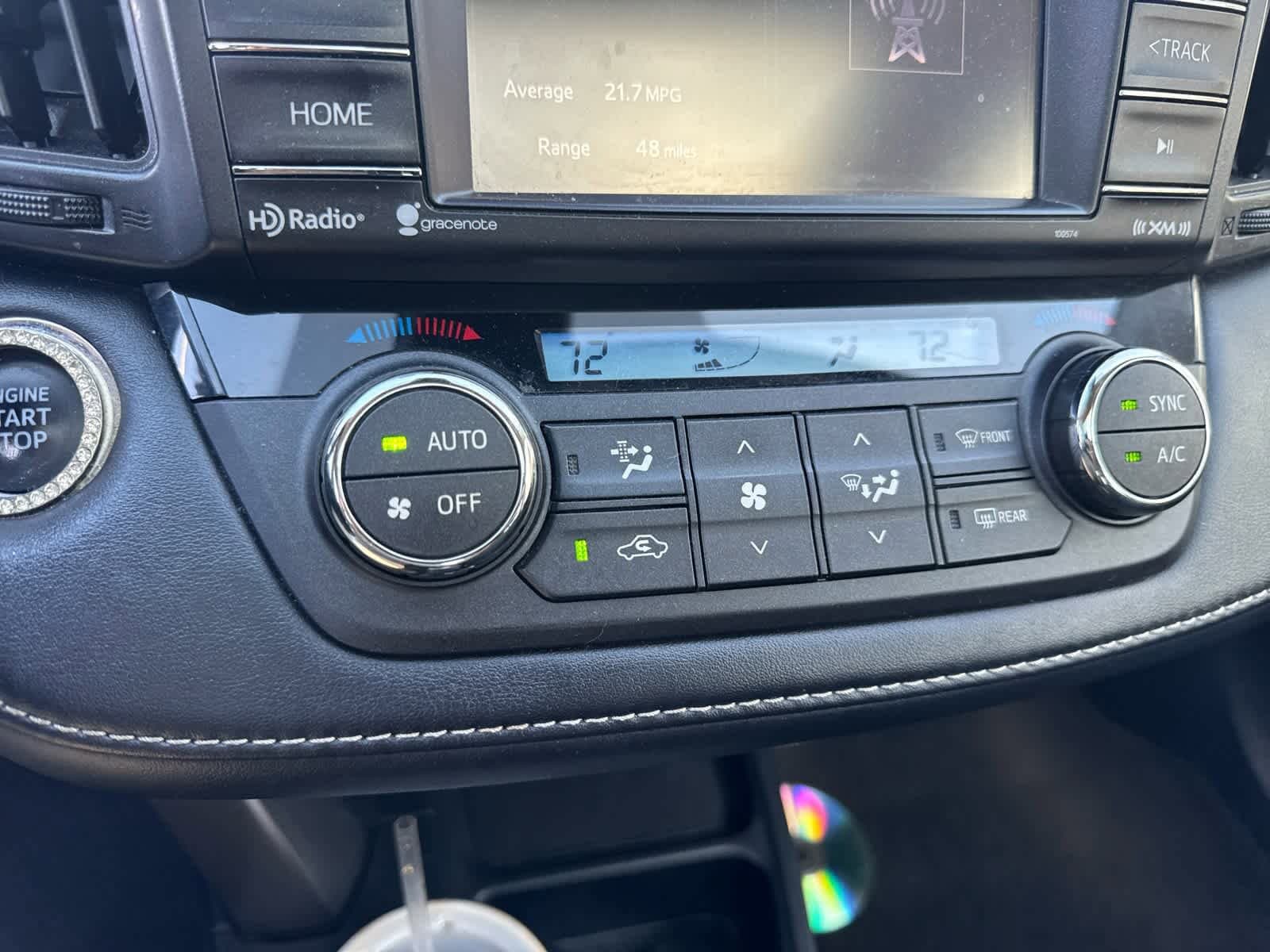 Thumbnail: 2018 Toyota RAV4 - 44