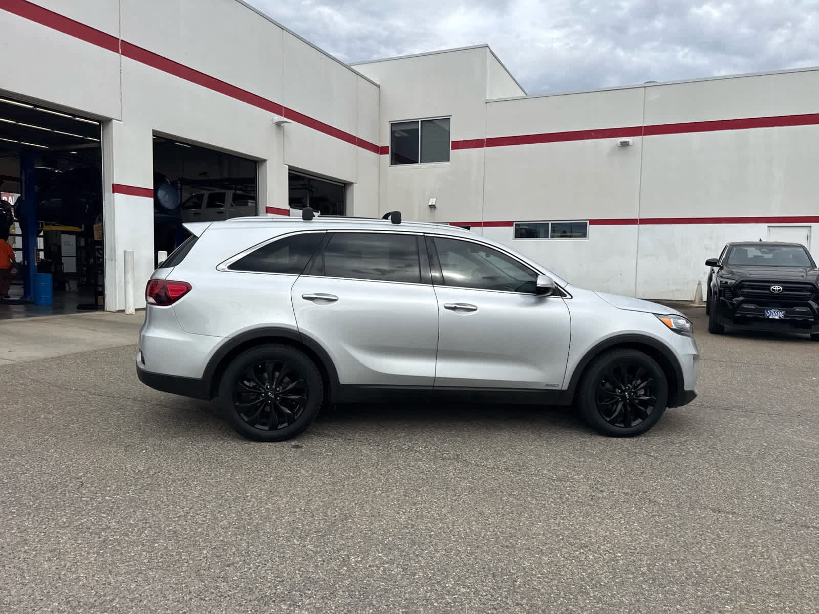 Thumbnail: 2020 Kia Sorento - 9