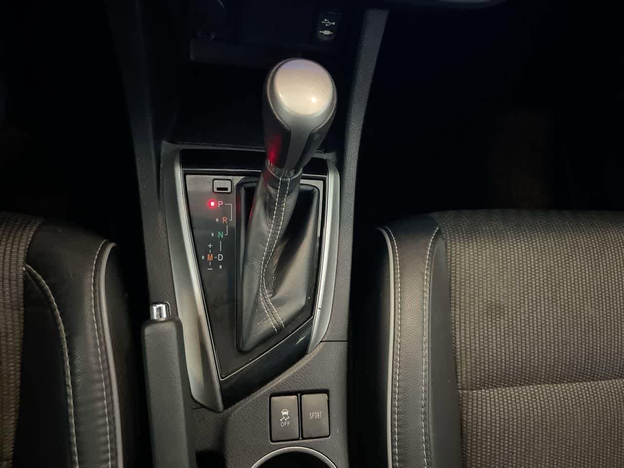 Thumbnail: 2014 Toyota Corolla - 19