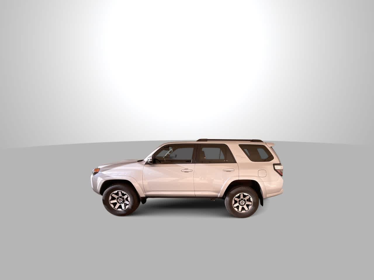 Thumbnail: 2021 Toyota 4Runner - 5
