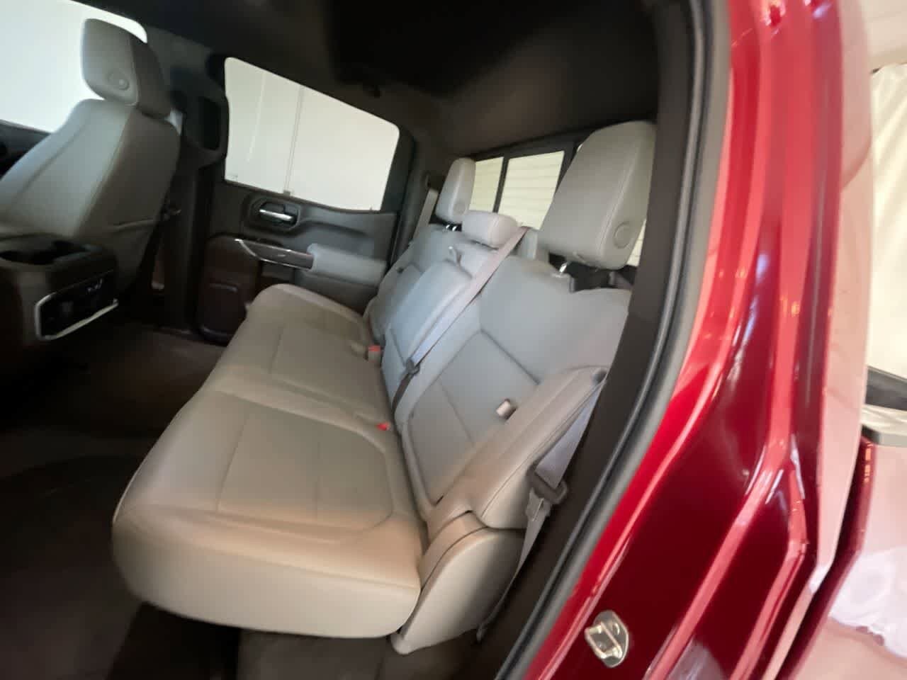 Thumbnail: 2021 Chevrolet Silverado 1500 - 23