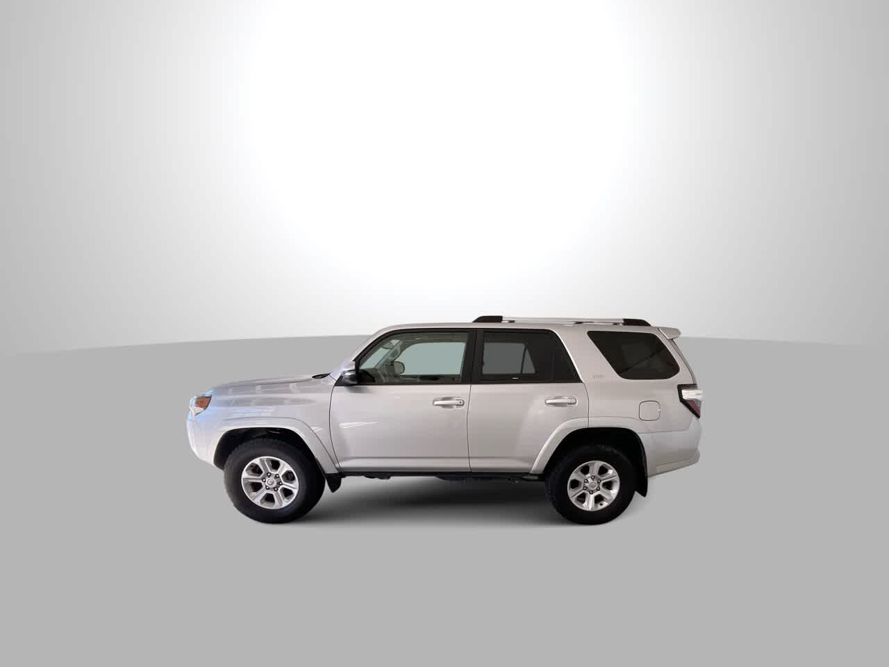 Thumbnail: 2022 Toyota 4Runner - 5