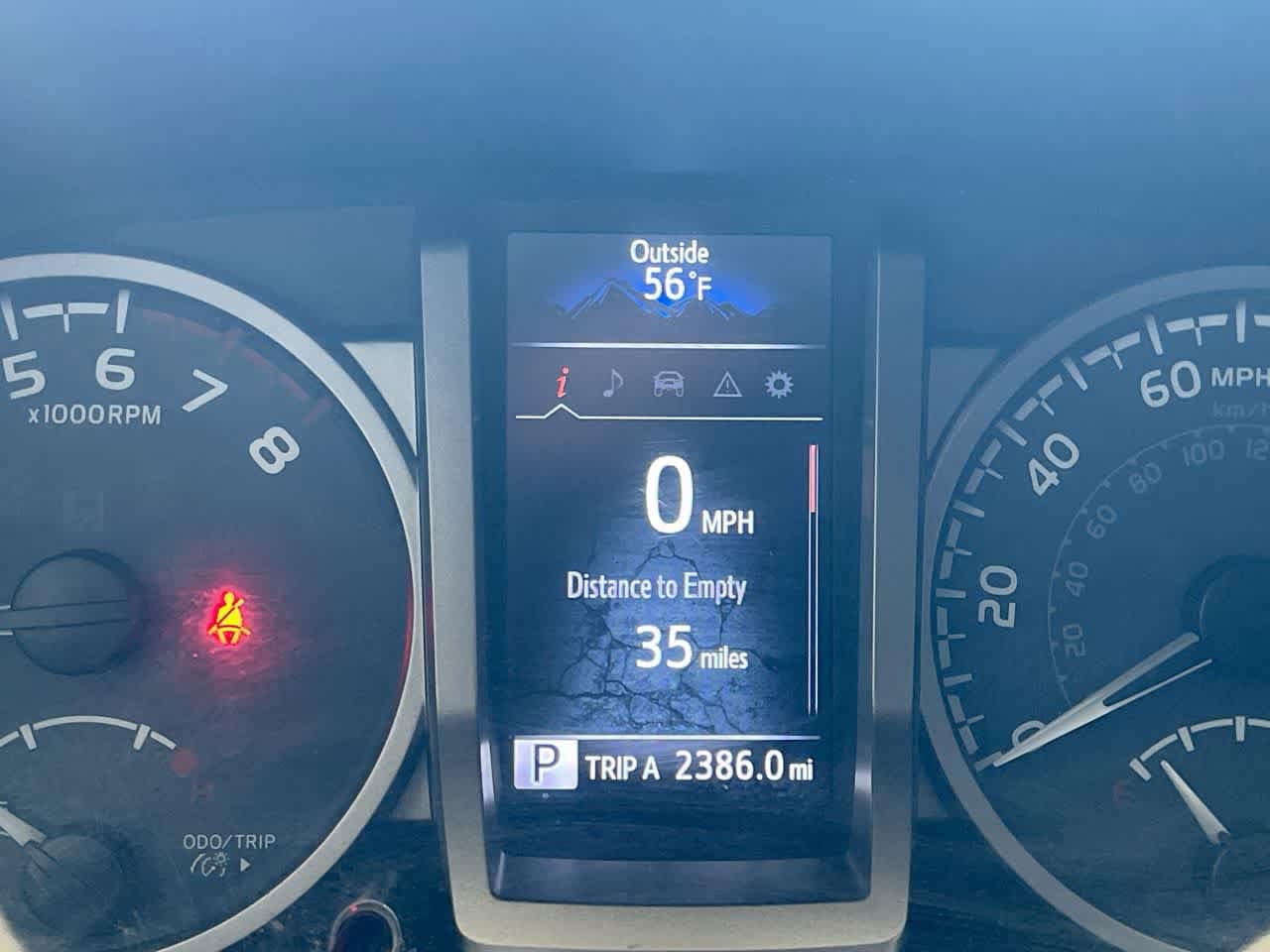 Thumbnail: 2016 Toyota Tacoma - 15