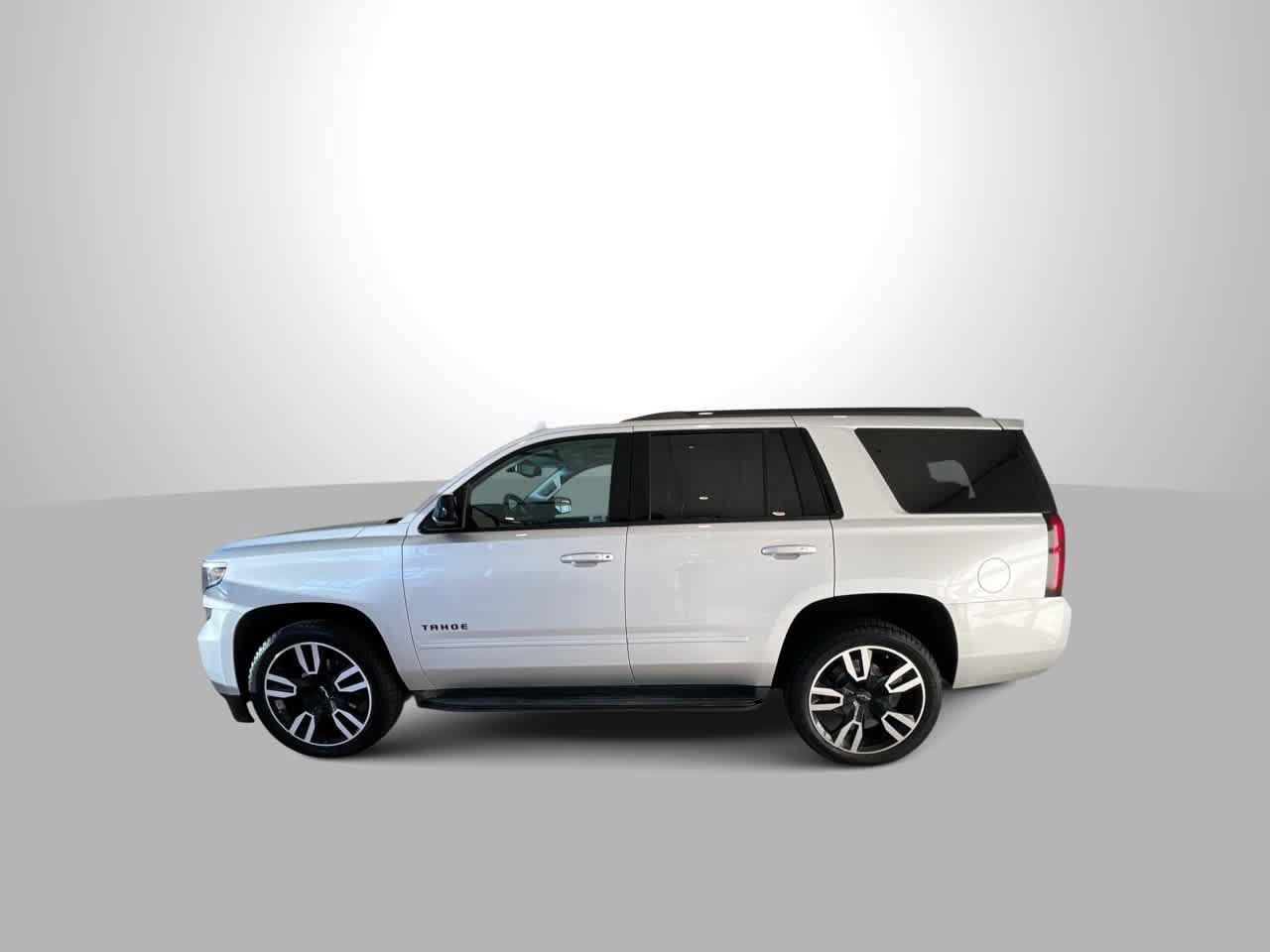 Thumbnail: 2018 Chevrolet Tahoe - 5