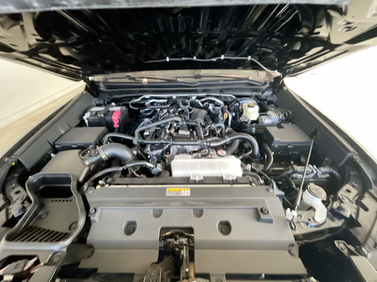 2026 Toyota Tacoma SR5 - Photo 25