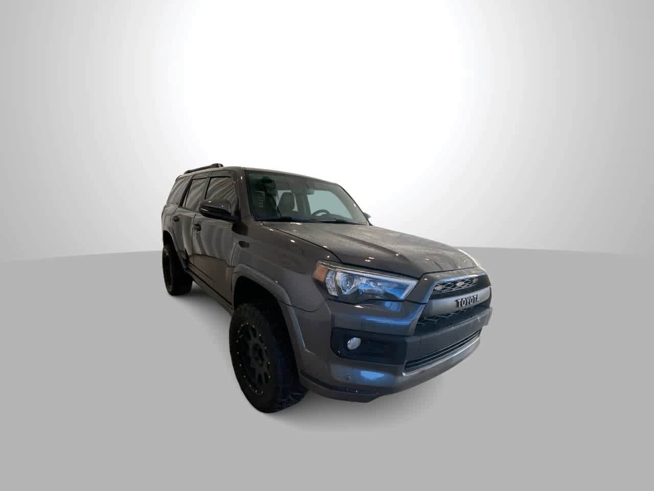 Thumbnail: 2015 Toyota 4Runner - 2