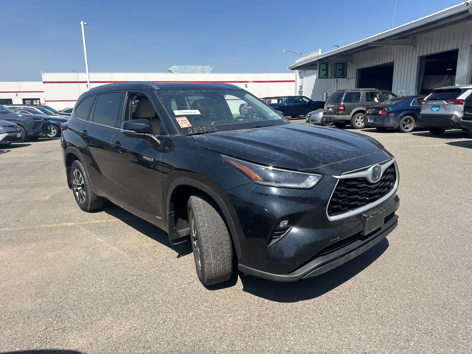 Thumbnail: 2021 Toyota Highlander - 6
