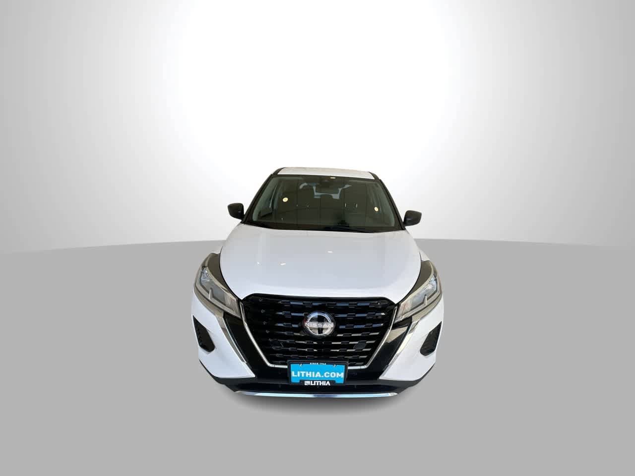 Thumbnail: 2022 Nissan Kicks - 3