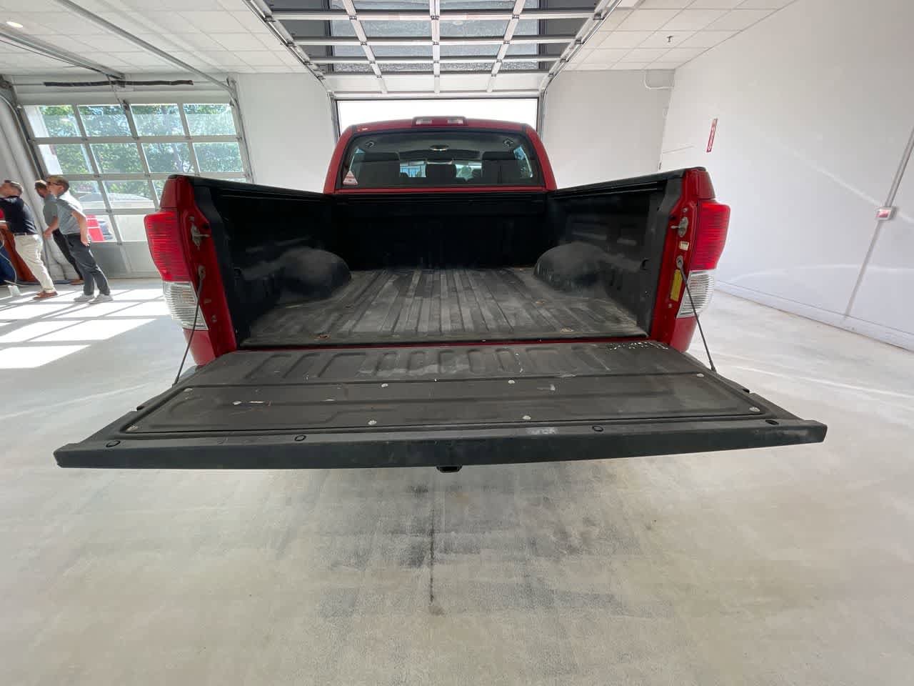 Thumbnail: 2013 Toyota Tundra - 23