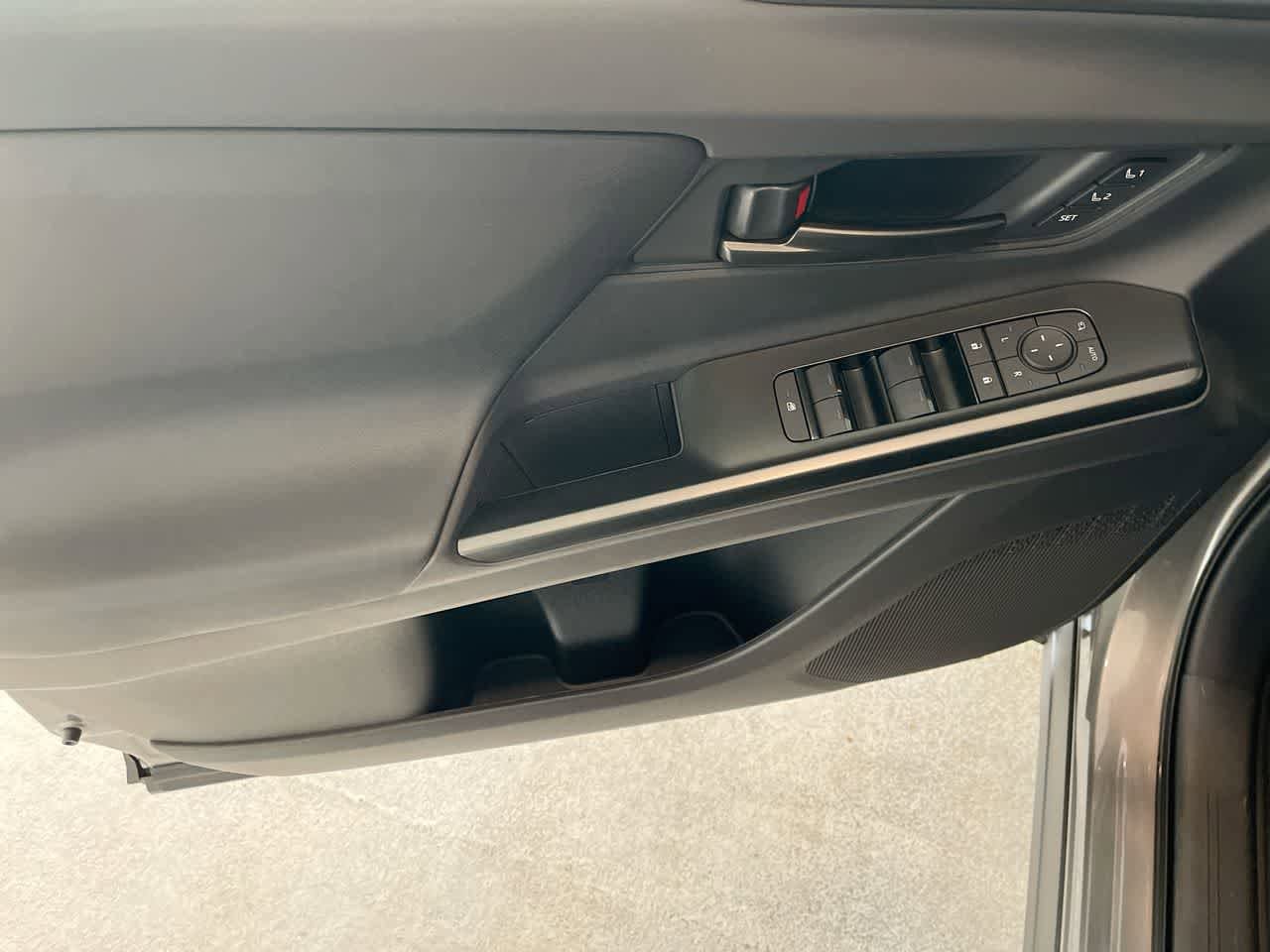 Thumbnail: 2026 Toyota bZ - 13