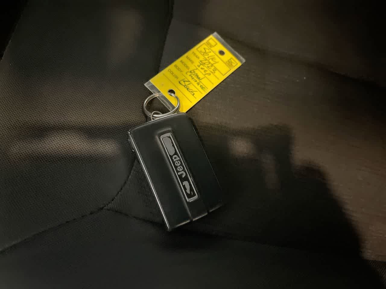 Thumbnail: 2023 Jeep Grand Cherokee L - 26