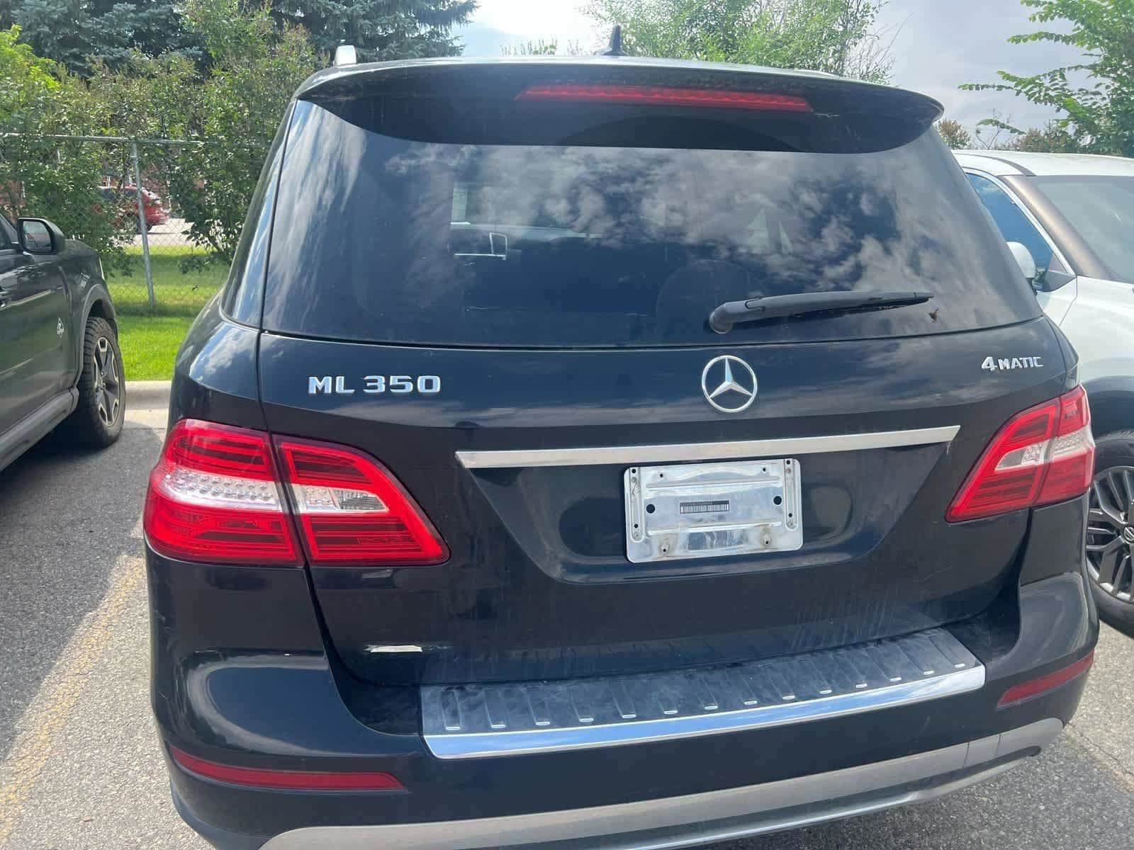 Thumbnail: 2012 Mercedes-Benz M-Class - 11