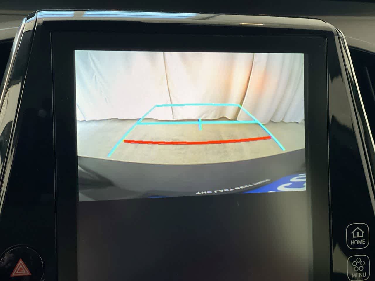 Thumbnail: 2020 Toyota Prius - 17