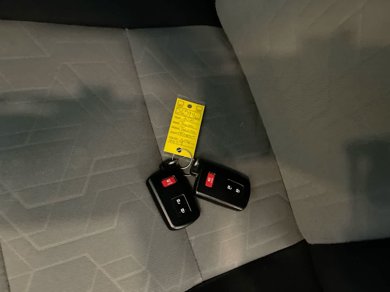 Thumbnail: 2021 Toyota Tacoma - 26