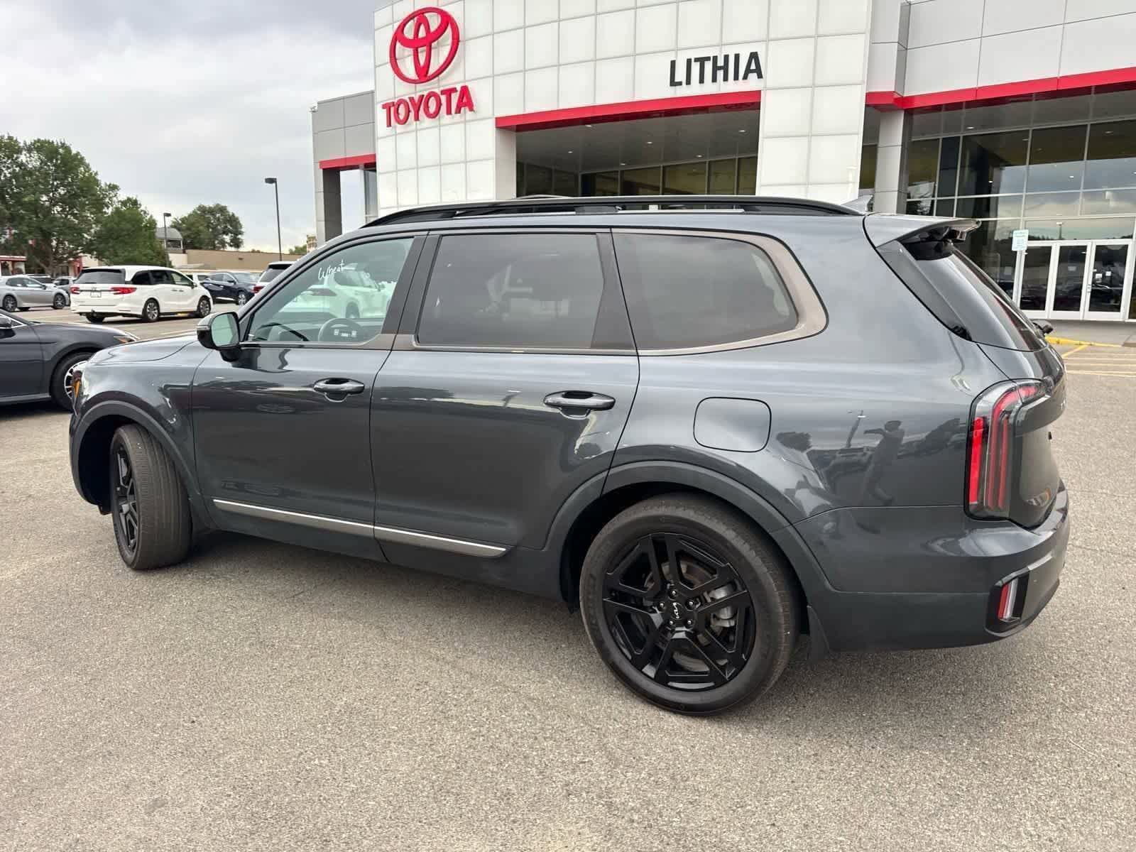 Thumbnail: 2023 Kia Telluride - 30