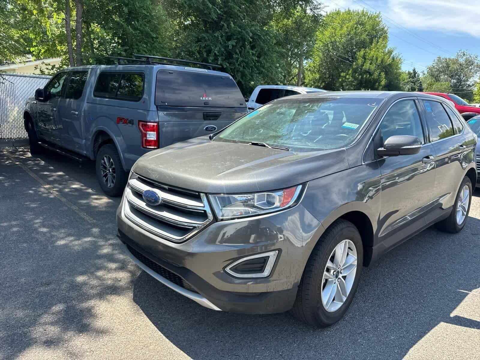 2018 Ford Edge SEL photo 2