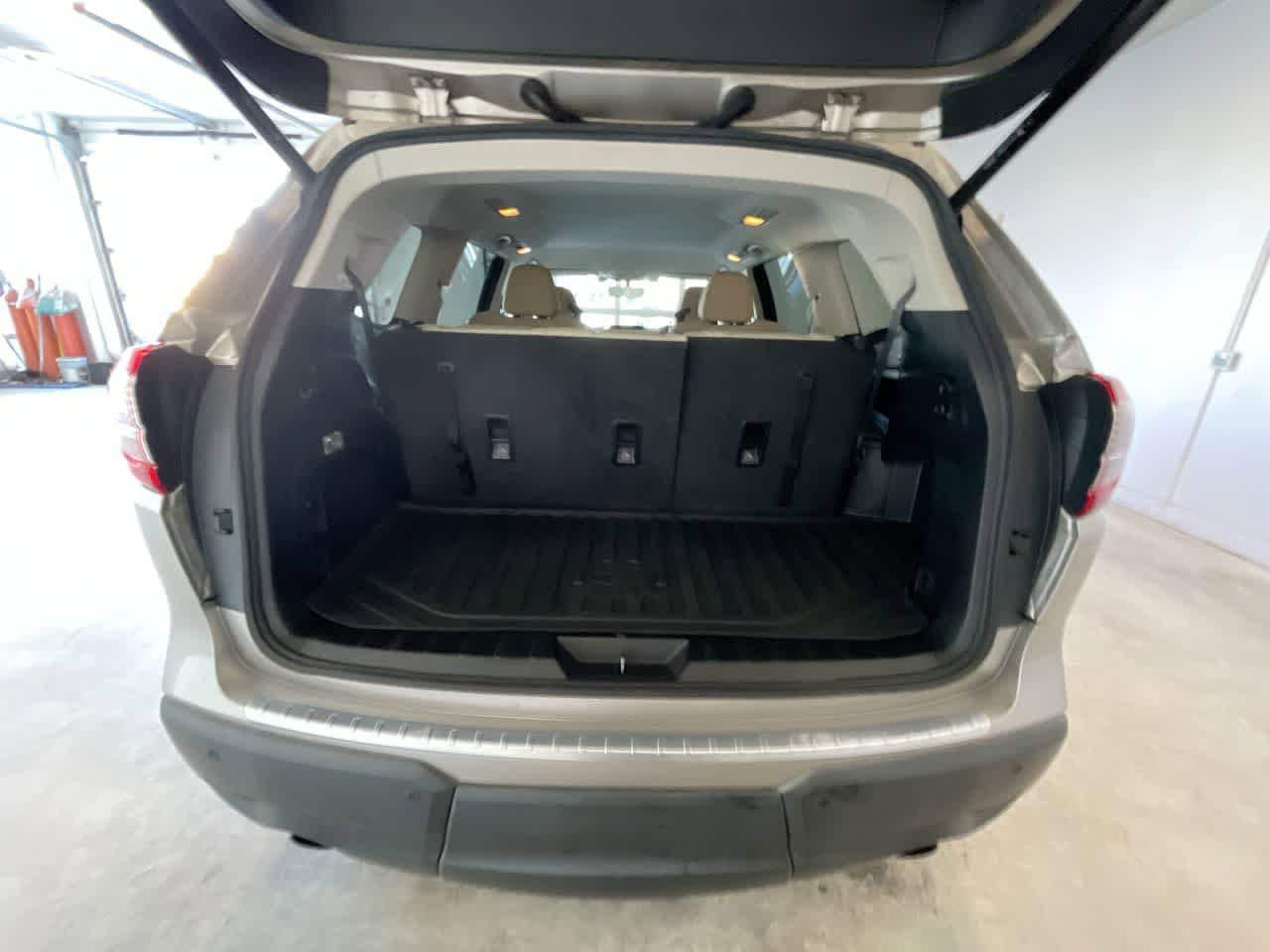 Thumbnail: 2020 Subaru Ascent - 24