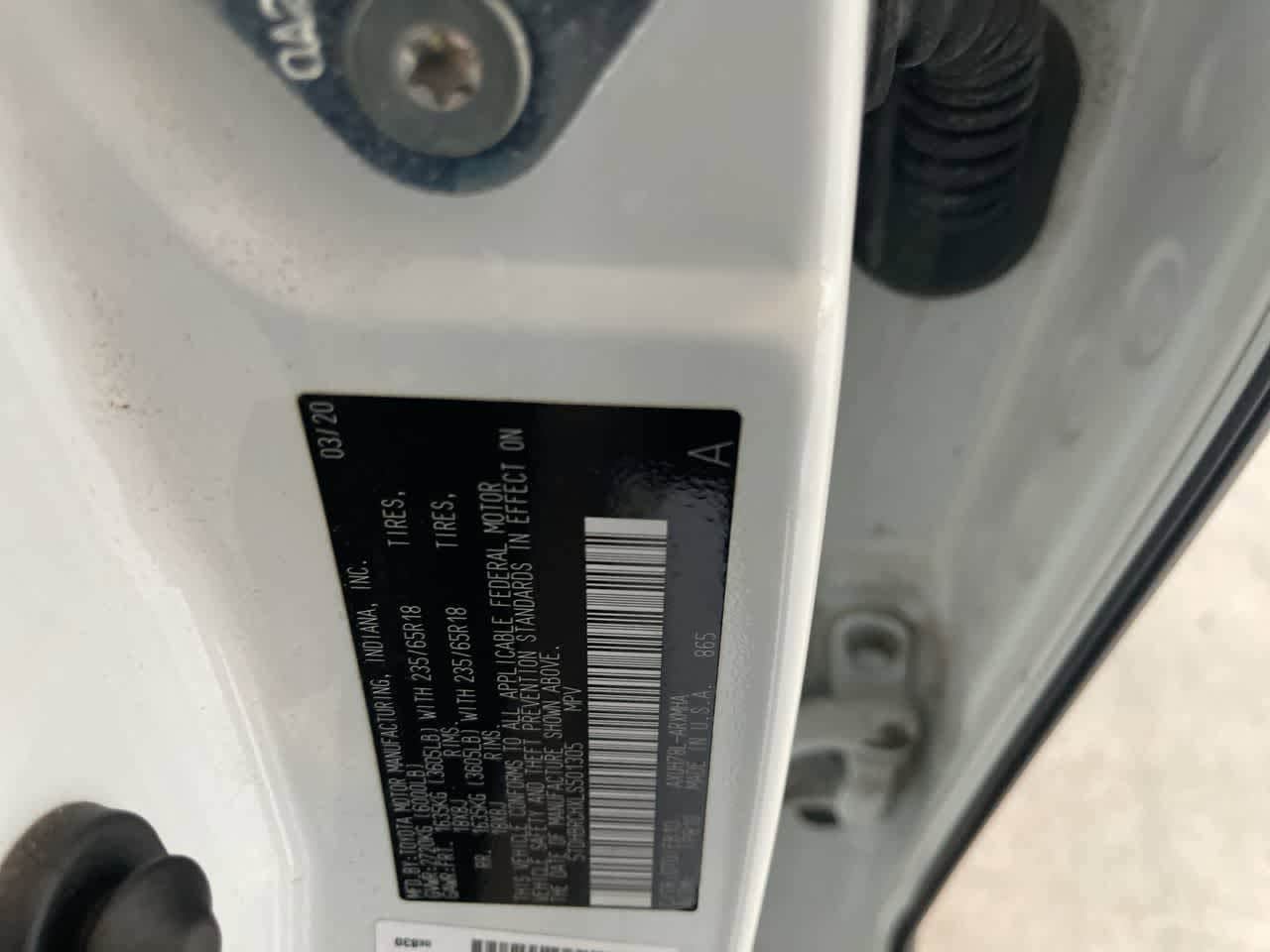 Thumbnail: 2020 Toyota Highlander - 29