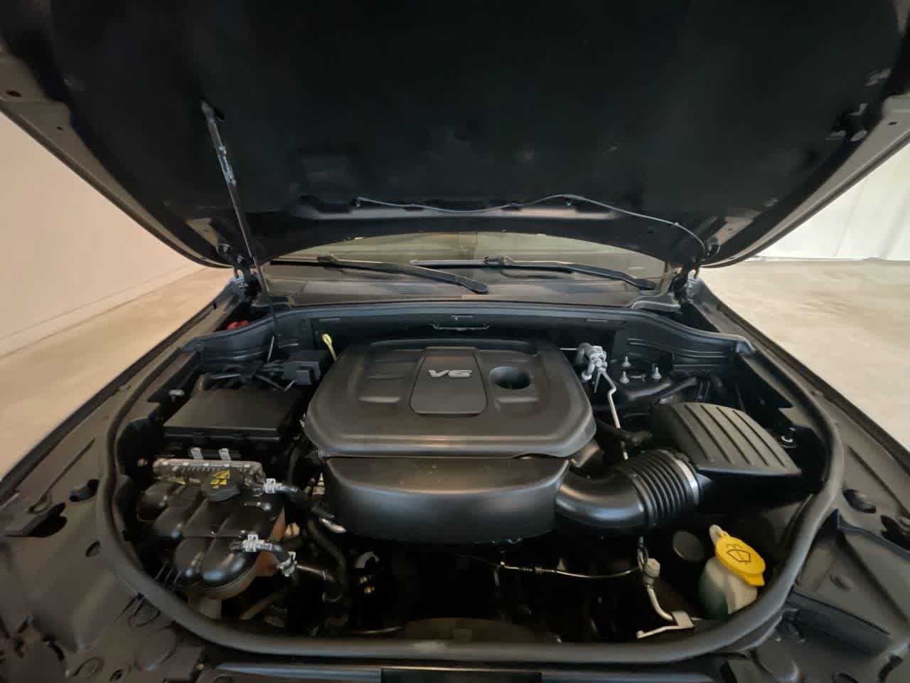 Thumbnail: 2017 Jeep Grand Cherokee - 25