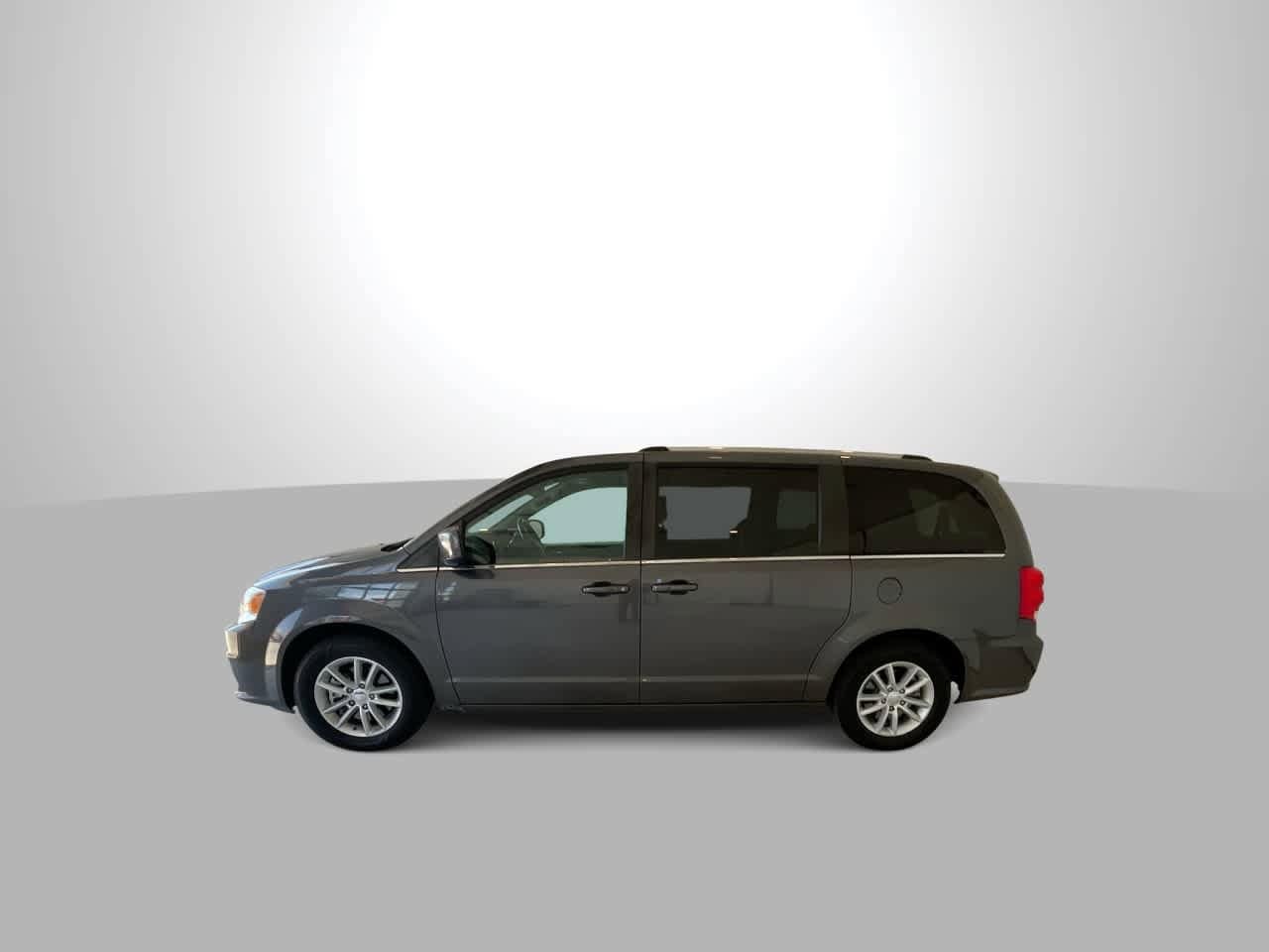 Thumbnail: 2019 Dodge Grand Caravan - 5