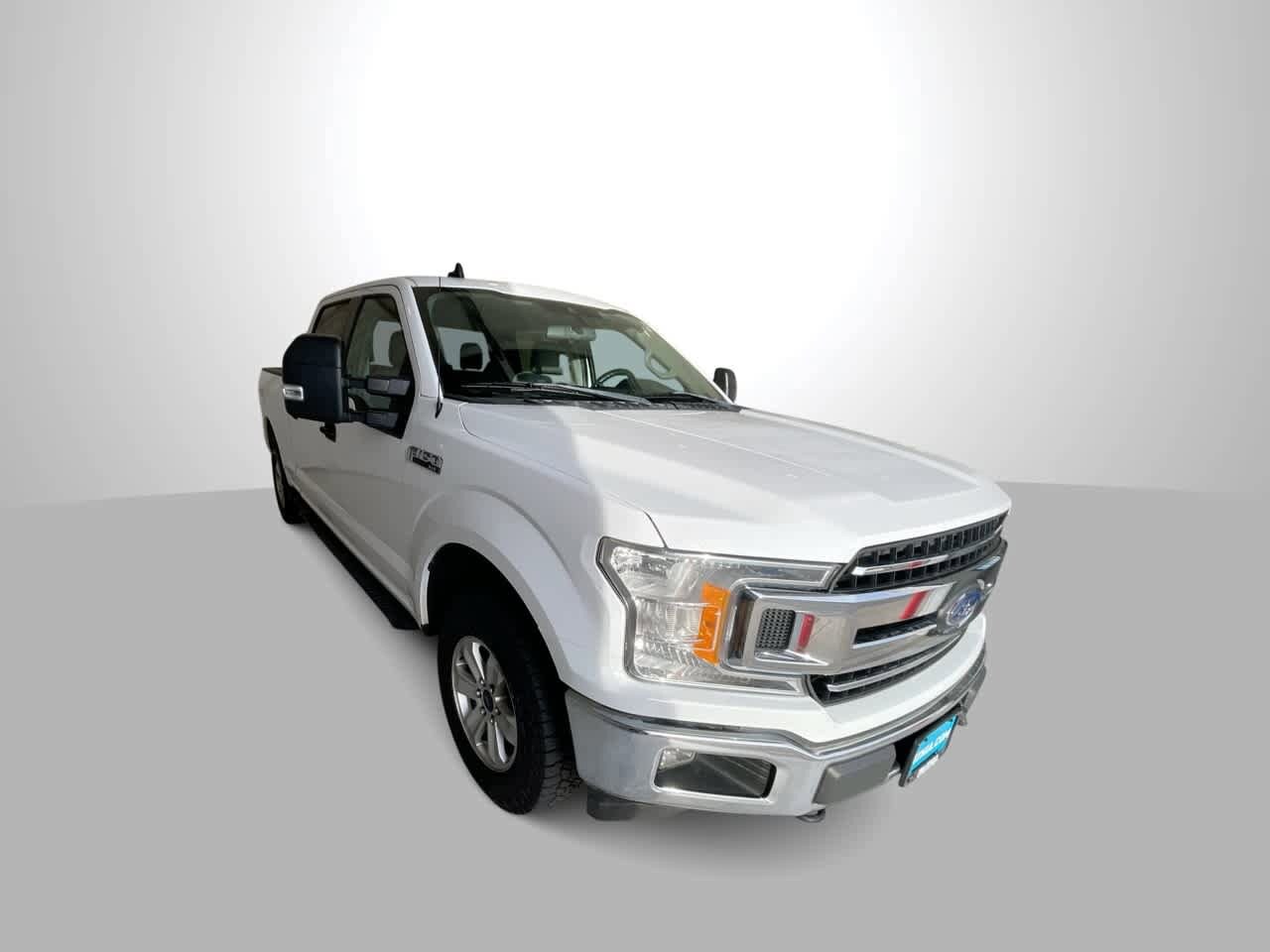 2019 Ford F-150 XLT photo 2