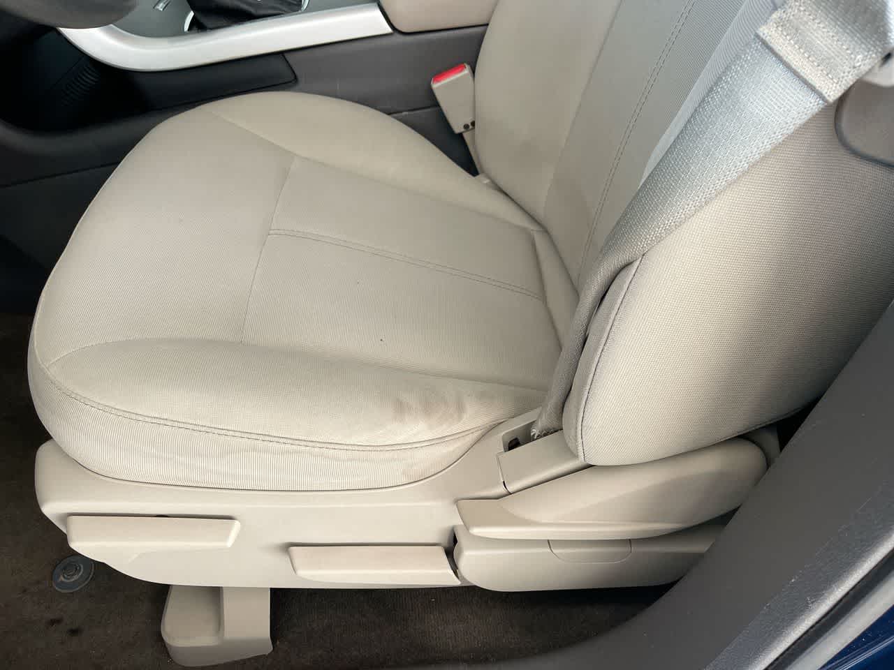 Thumbnail: 2012 Ford Edge - 12