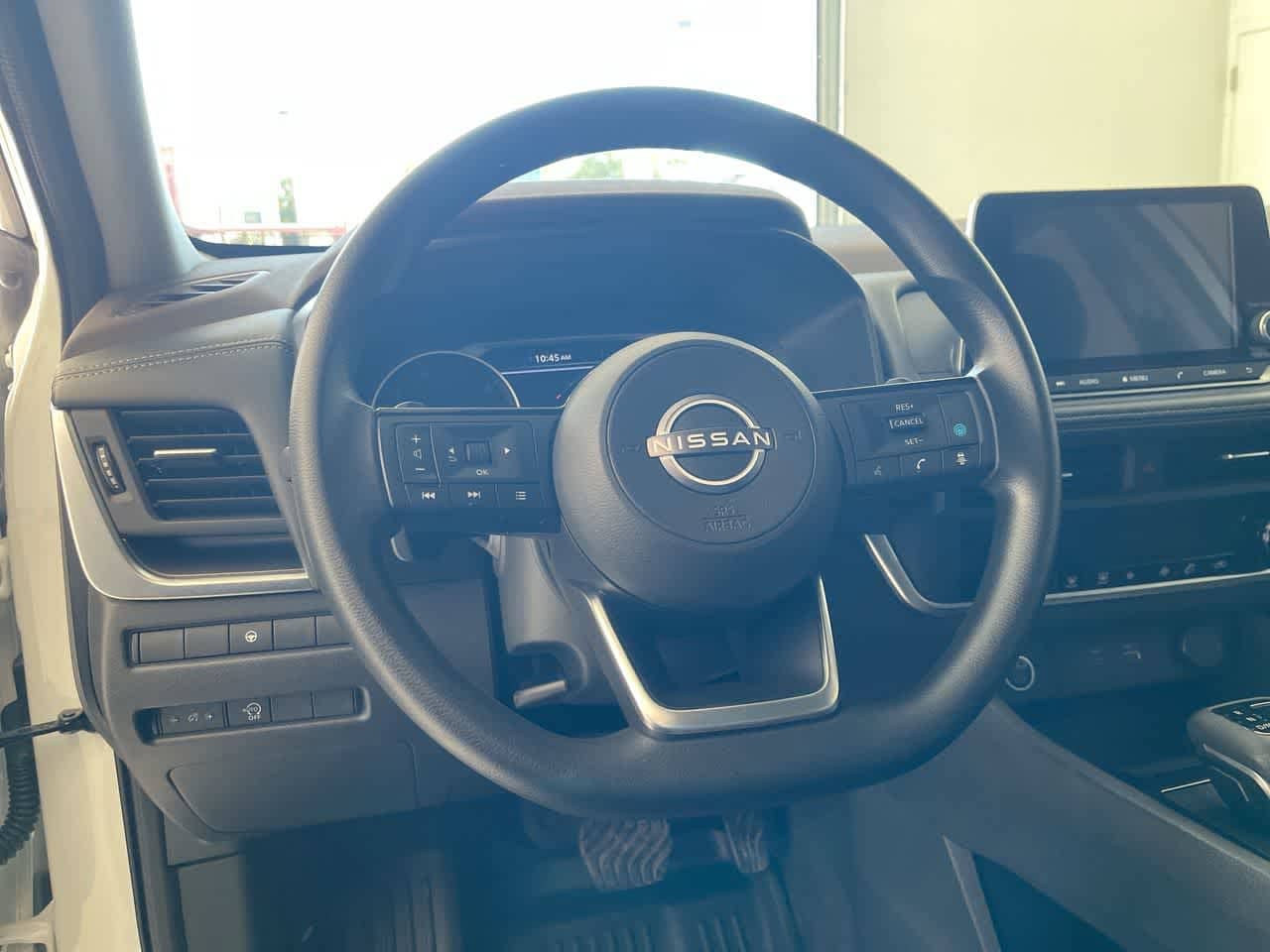 Thumbnail: 2023 Nissan Rogue - 14