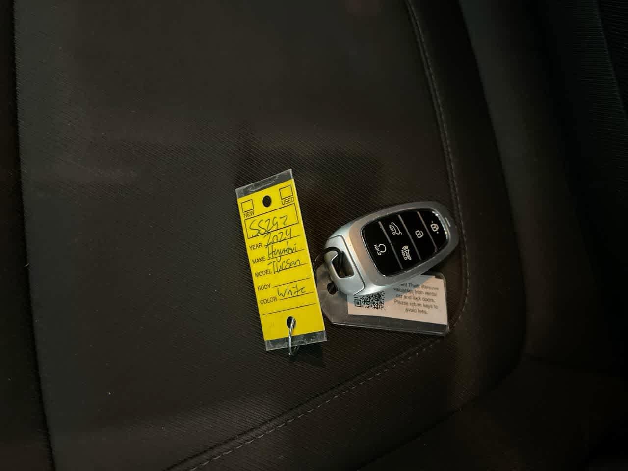 Thumbnail: 2024 Hyundai Tucson - 25