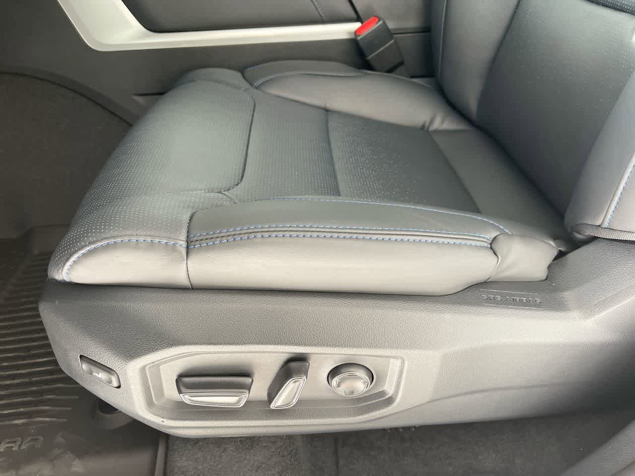 Thumbnail: 2025 Toyota Tundra - 12