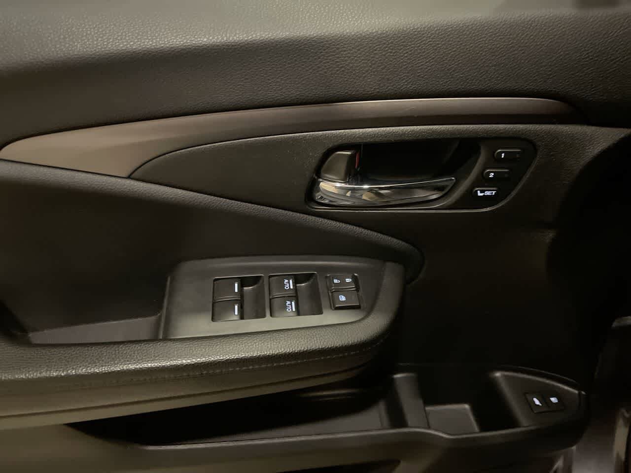 Thumbnail: 2021 Honda Passport - 13