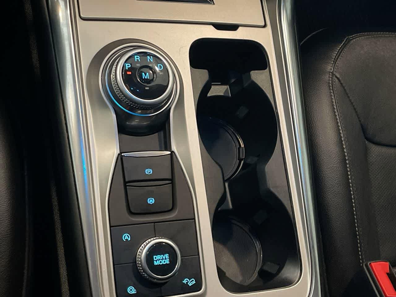 Thumbnail: 2020 Ford Explorer - 20