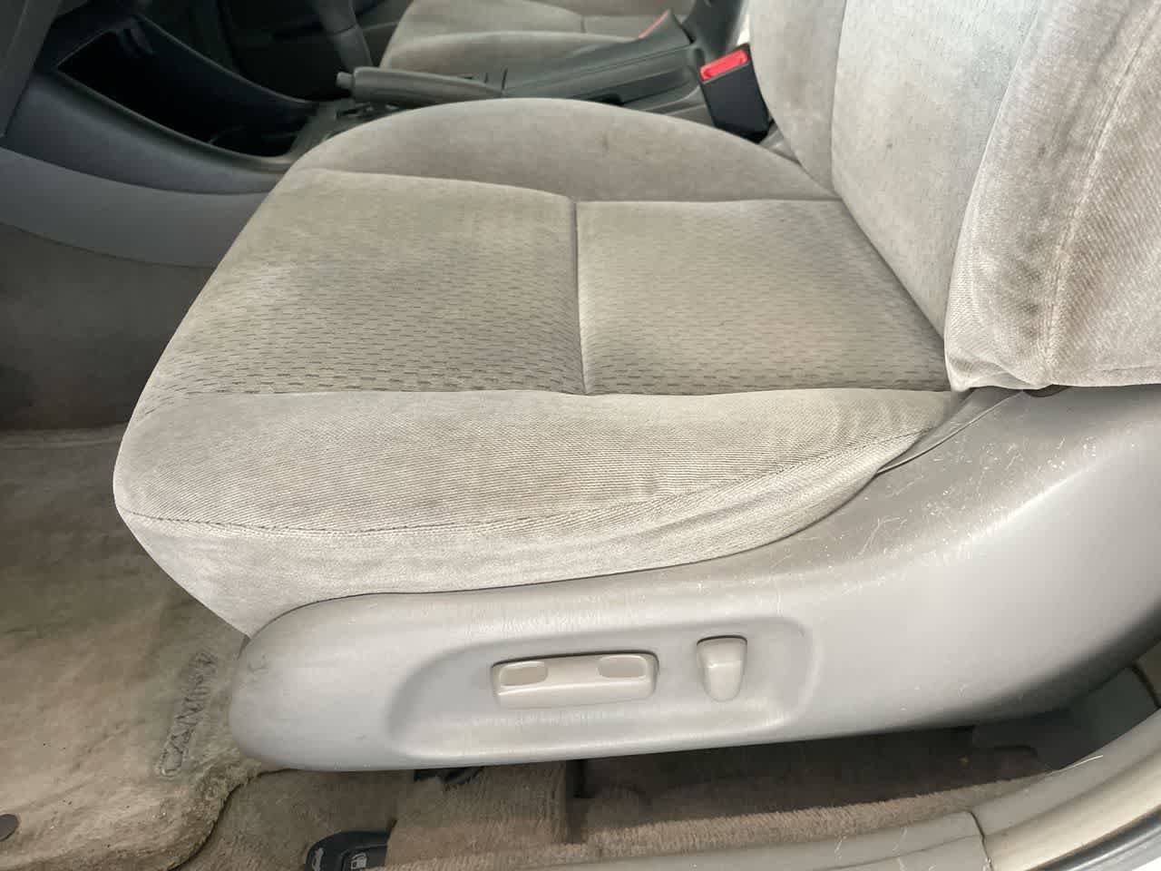 Thumbnail: 2002 Toyota Camry - 12