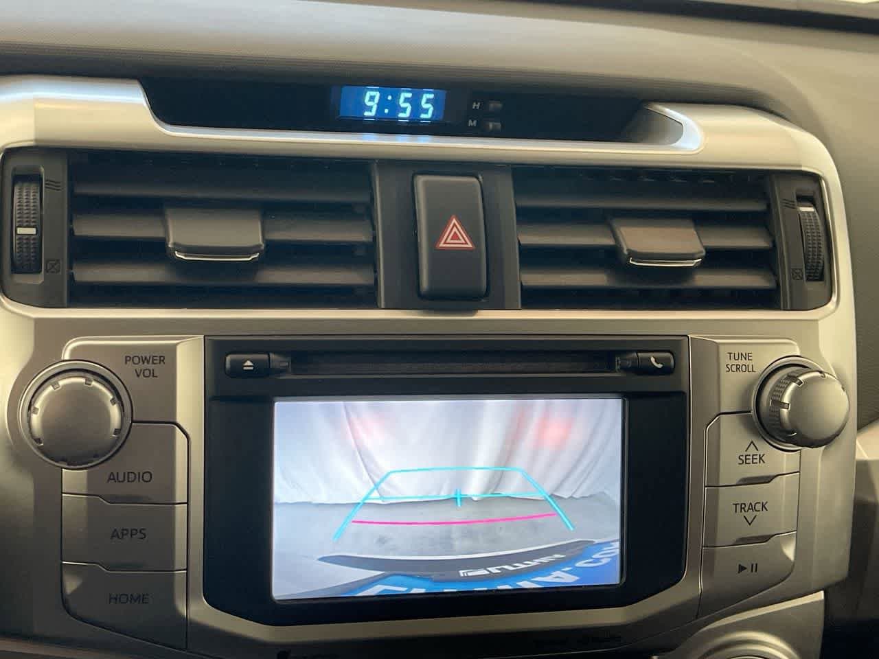 Thumbnail: 2017 Toyota 4Runner - 17