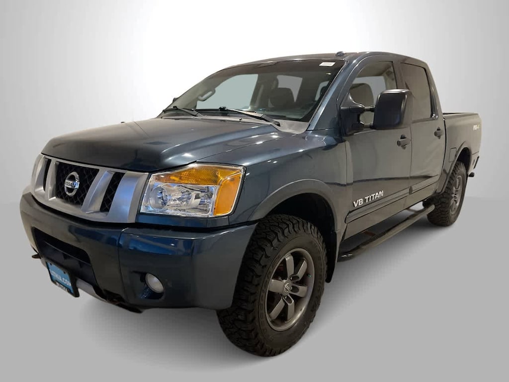 Used 2014 Nissan Titan PRO-4X 4WD Crew Cab SWB Truck