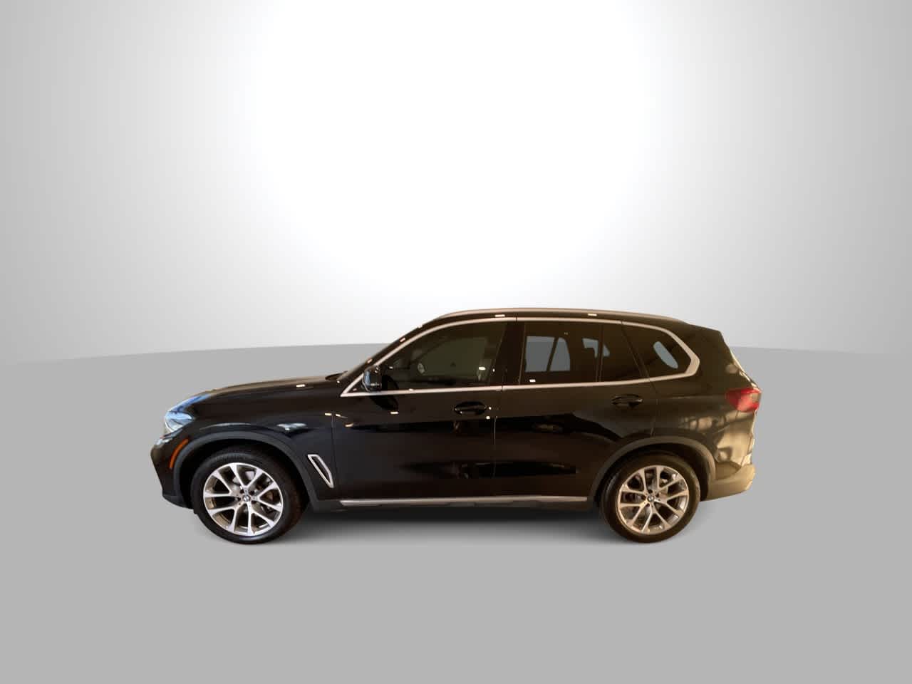 Thumbnail: 2021 BMW X5 - 4