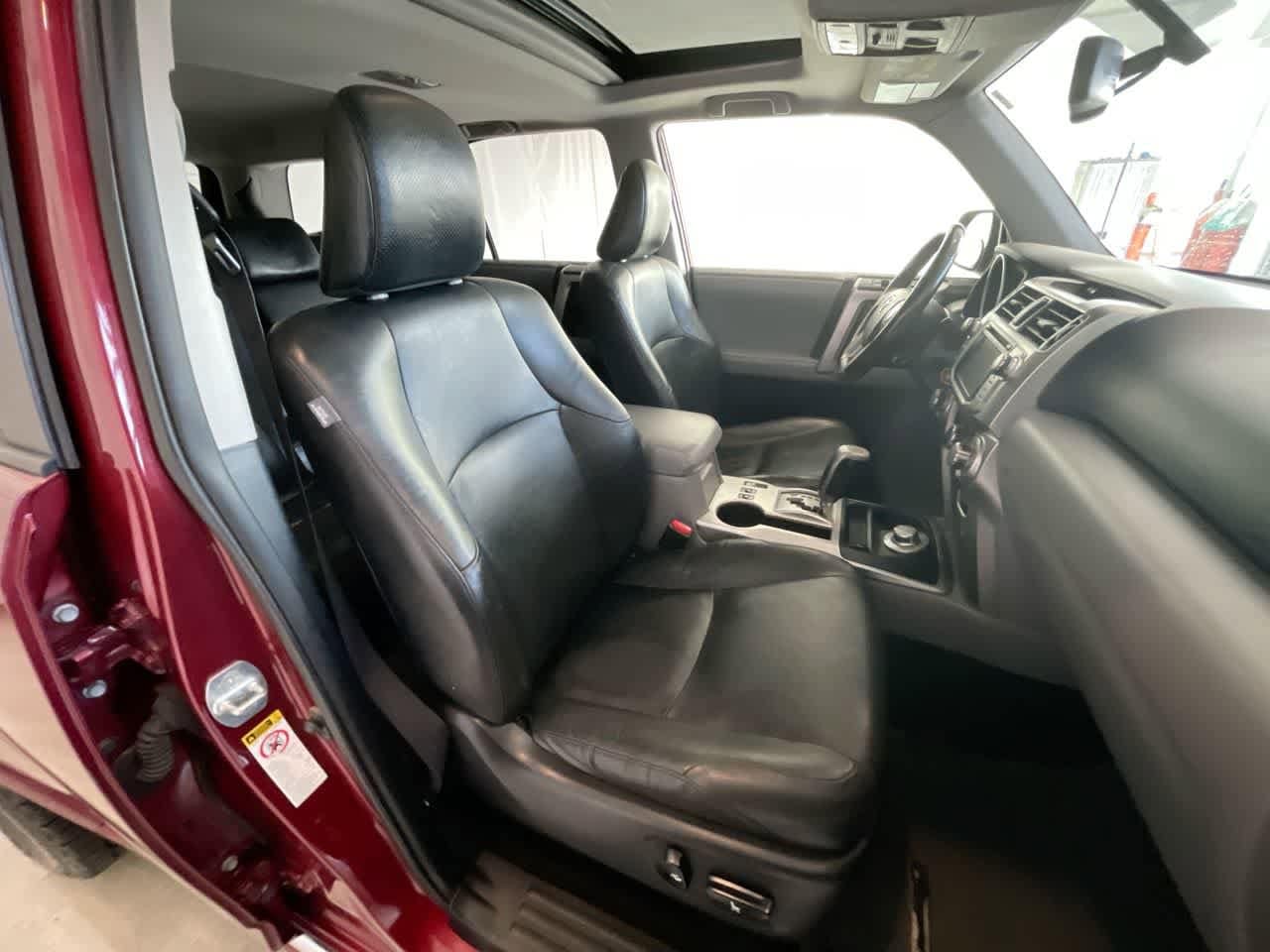 Thumbnail: 2013 Toyota 4Runner - 25